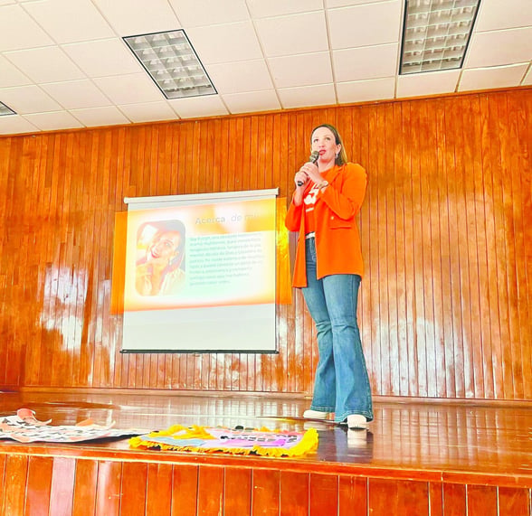 VIOLENCIA VICARIA Organización brinda acompañamiento, orientación y respaldo a madres que enfrentan agresiones mediante sus hijos tras separaciones o conflictos familiares.