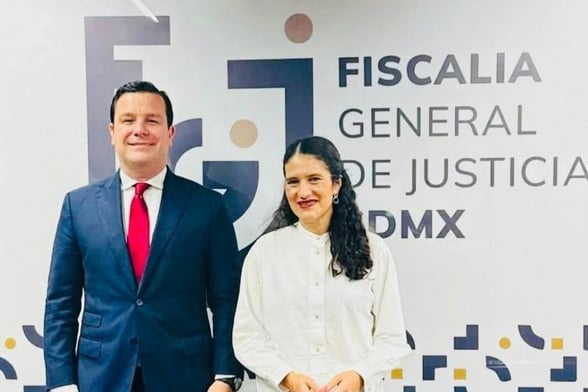 SEGURIDAD El Fiscal Federico Fernández Montañez, sostuvo un diálogo de trabajo con la Fiscal de la Ciudad de México, Bertha Alcalde Luján.  Con el objetivo de fortalecer