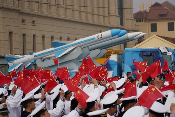GUERRA Los servicios de inteligencia de Estados Unidos alertan sobre posible envío de armas chinas a Irán, en medio de tensión y advertencias de Donald Trump.