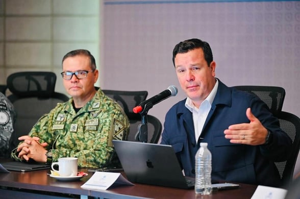 SEGURIDAD De ciudad golpeada por la violencia a referente nacional.  La presencia de corporaciones estatales, fuerzas federales y mandos militares volvió a concentrarse