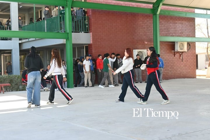 Galería fotográfica: Hoy vivimos una gran activación en la Preparatoria CECYTEC Norte 🏃♂️🔥