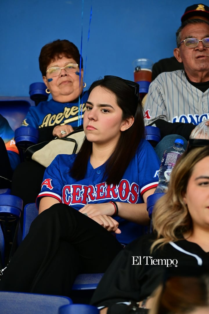 Galería fotográfica: Afición protagonista en inauguración de la LMB en Monclova