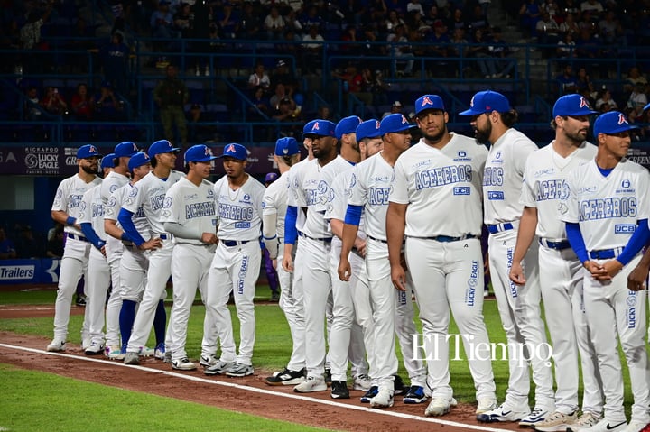 Galería fotográfica: A ras de cancha: la inauguración del béisbol como nunca la viste
