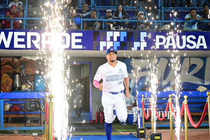 Galería fotográfica: A ras de cancha: la inauguración del béisbol como nunca la viste