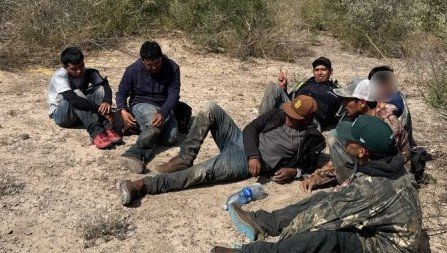 Mexicanos acusados de allanamiento en Texas