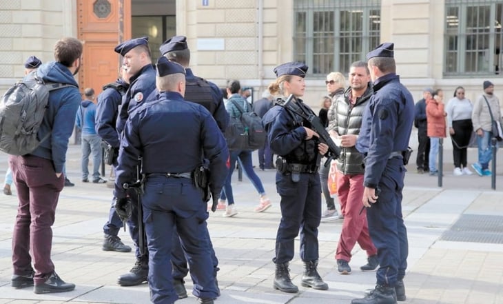 Muere adolescente durante tiroteo en Francia