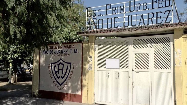 Alumno de primaria detona arma de fuego dentro de salón de clases en Torreón