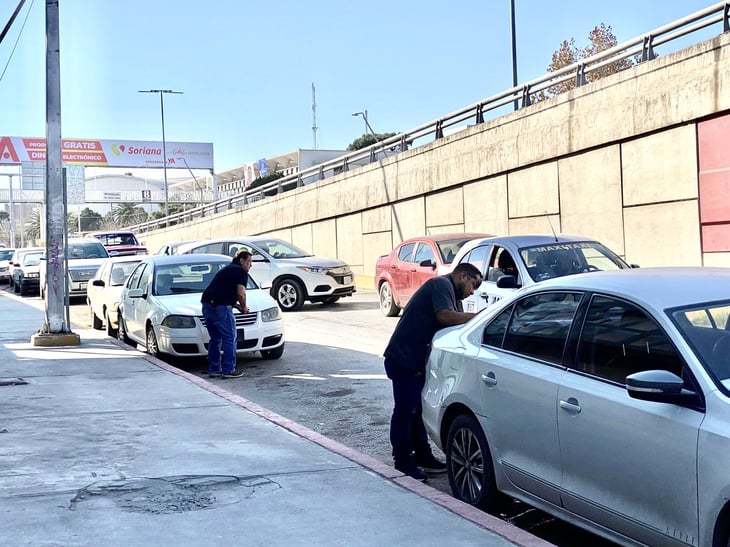 Tránsitos sin uniforme causan controversia entre conductores 