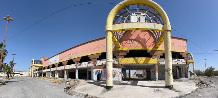 Inician trabajos de demolición parcial en antiguo edificio de Merco Carranza