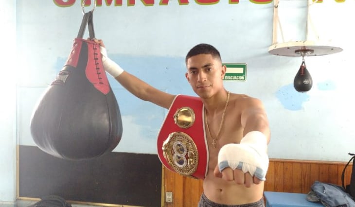 ¿Quién es Ángel Ayala, el boxeador mexicano que defenderá su título mundial en Japón?