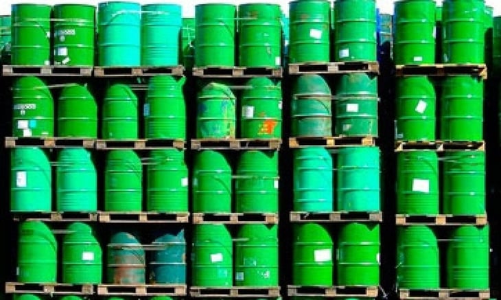 Pemex proyecta producir 1.58 millones de barriles diarios en 2025