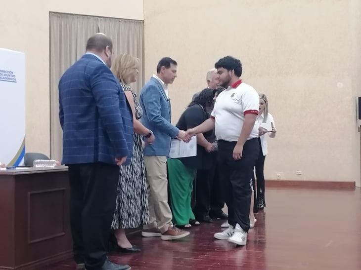 UAdeC reconvierte infotecas en espacios interdisciplinarios en Coahuila