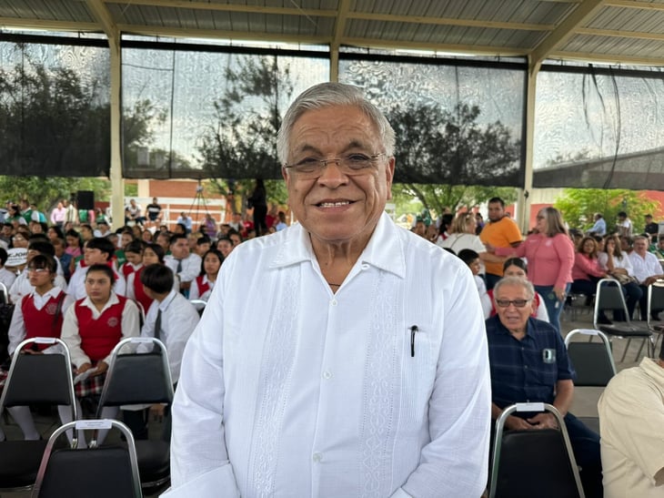 Ramiro Flores Morales destaca la importancia del padre en tiempos difíciles