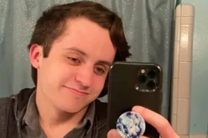 Muere atropellado Brendan Siddall, cantante de 26 años