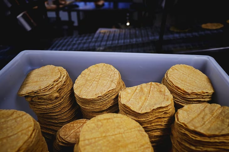 Gobierno lanza acuerdo para reducir precio de la tortilla
