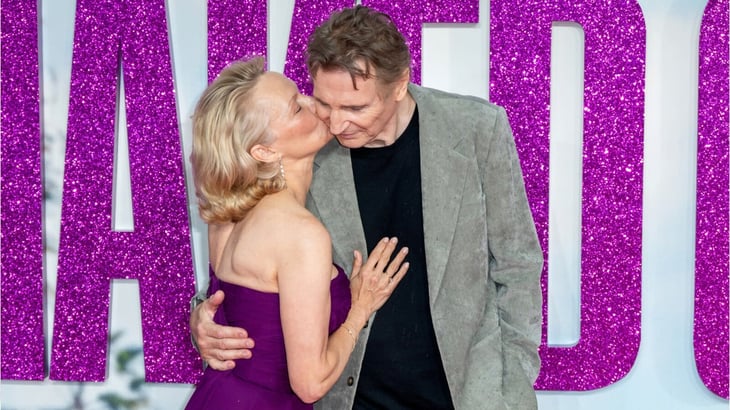 Pamela Anderson y Liam Neeson desatan rumores de romance