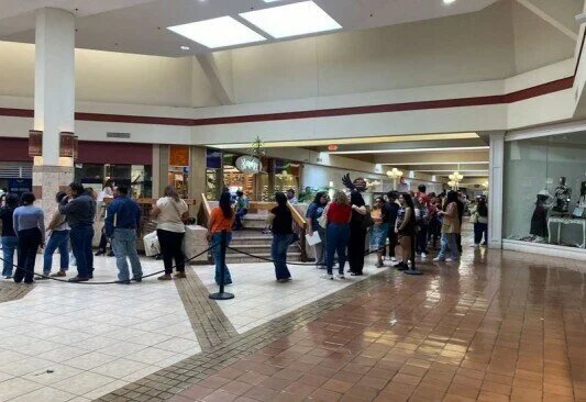 Abarrotan módulo del CBP en Eagle Pass antes del aumento de tarifas