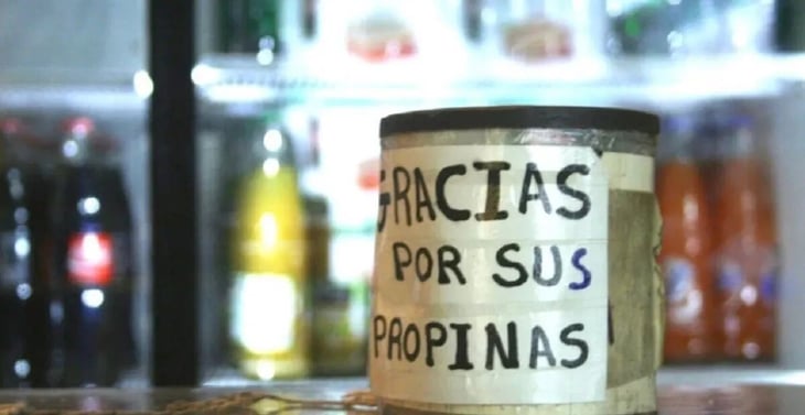 De gesto a obligación: cómo cambió la propina en la vida laboral de Piedras Negras