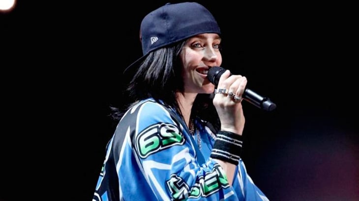 Video: Billie Eilish sufre agresión de un fan durante su concierto en Miami