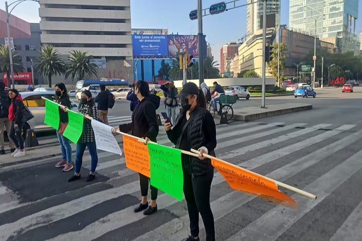 Trabajadores del SAT en paro nacional por salarios dignos en CDMX