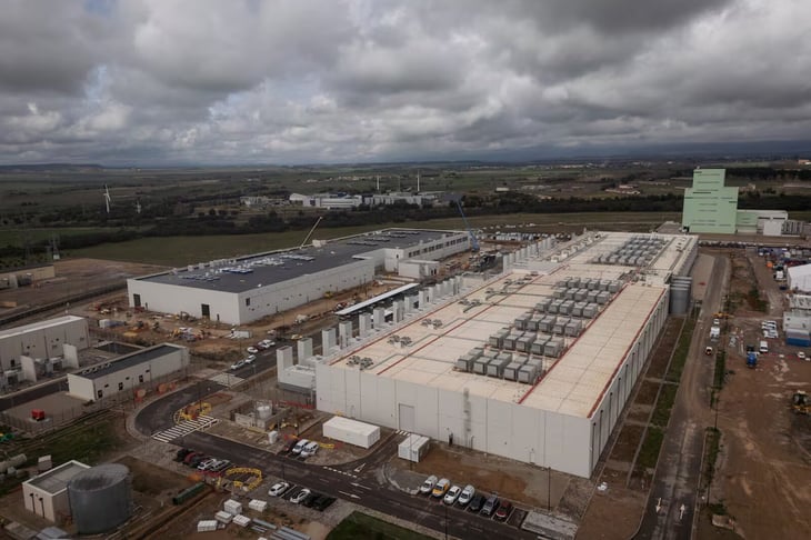 Caída de AWS genera apagón masivo en plataformas globales; ya mitigado