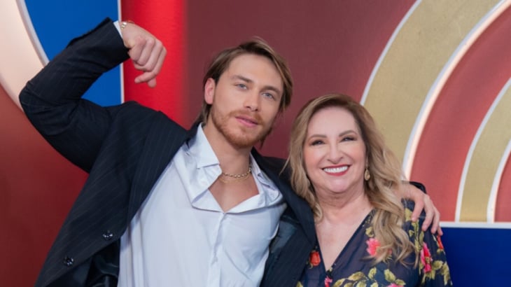 Aldo de Nigris revela que su abuelita ‘Doña Alegría’ le tomó dinero