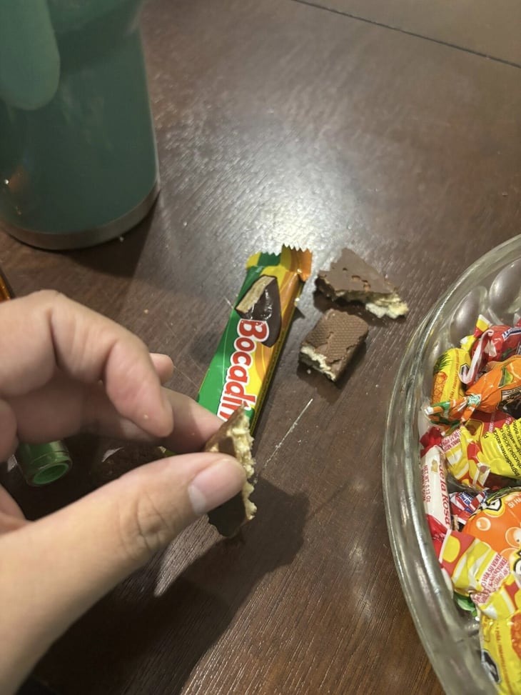 Madre de Nueva Rosita alerta sobre peligro en dulces durante Halloween