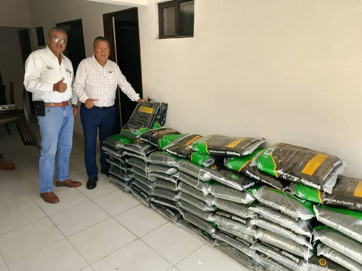 Alcalde de San Juan de Sabinas fortalece trabajos de mantenimiento urbano