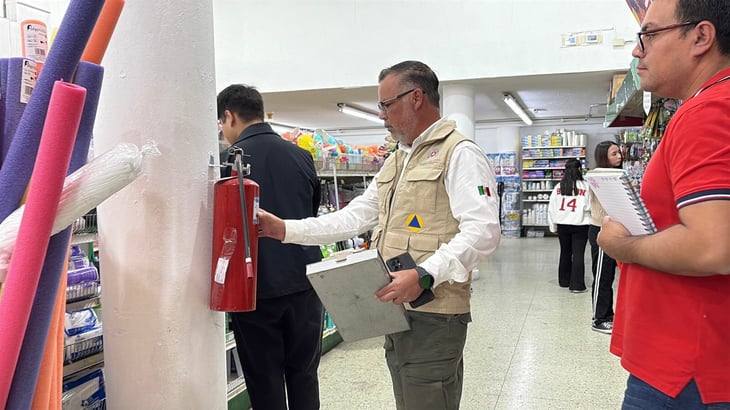 Protección Civil del Estado inspecciona tiendas Waldo’s de Monclova y la región