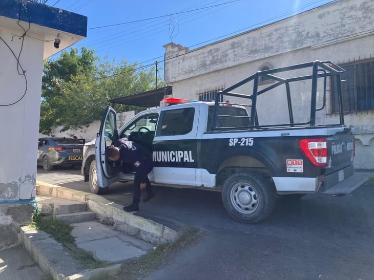 foto Movilización policiaca en el Centro por fétidos olores; terminaron siendo del drenaje