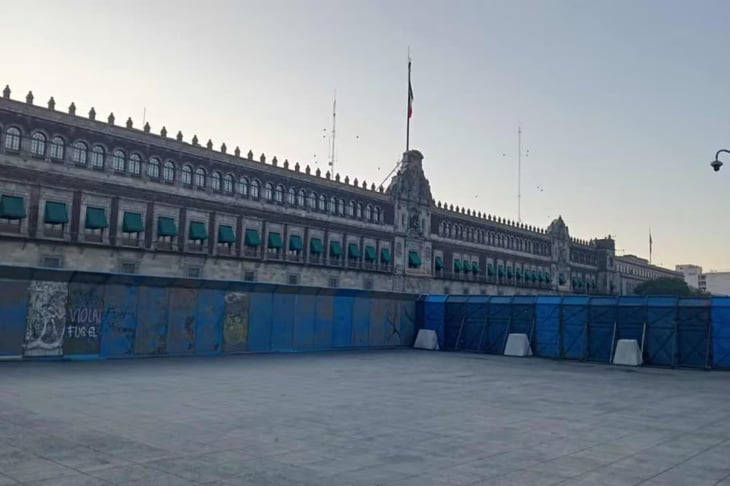 Blindan Palacio Nacional y Catedral con vallas ante marcha por el 25N