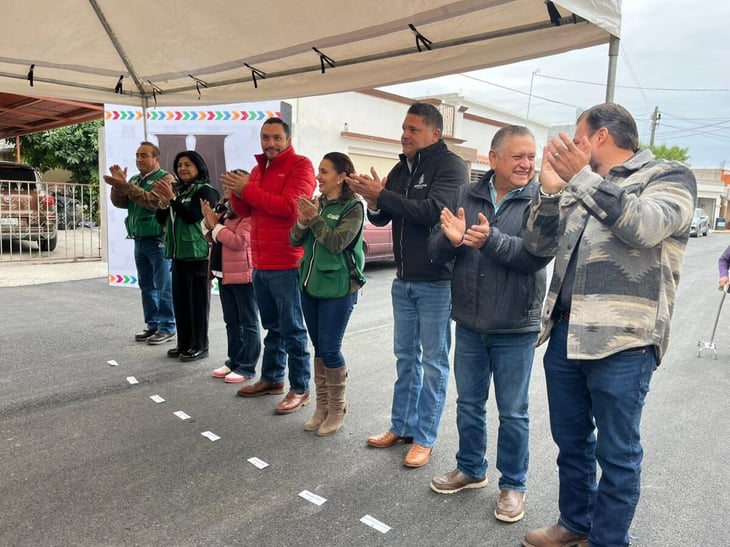 Municipio inaugura pavimentación en la calle Aragón  de El  Pueblo con una inversión de 896 mil pesos