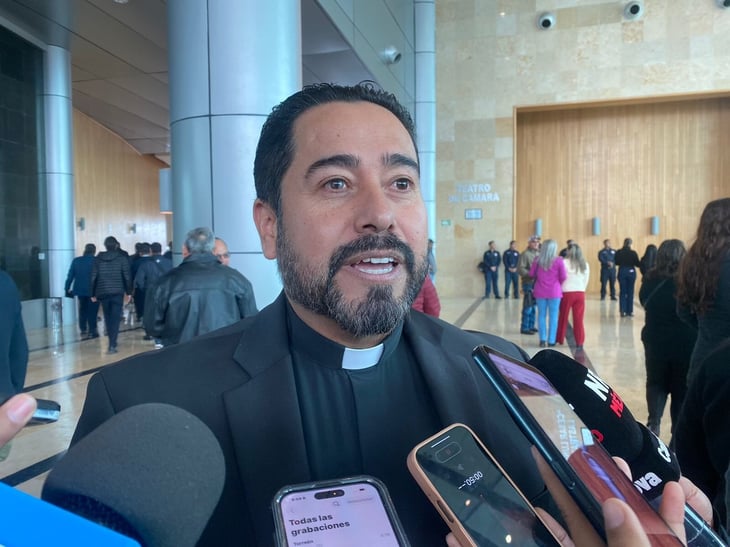 Párroco opina sobre primer informe del alcalde Villarreal