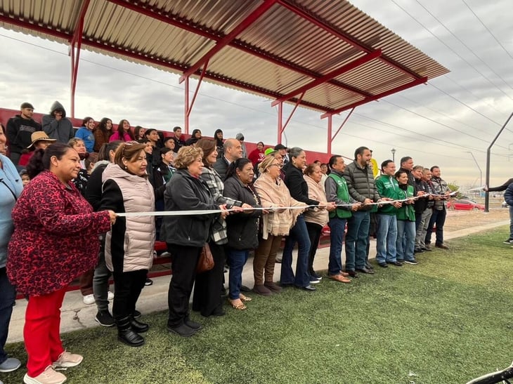 Monclova entrega la rehabilitación integral del Campo Garibay