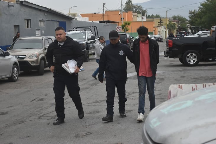 Detienen a joven por portar arma prohibida en la colonia Hipódromo