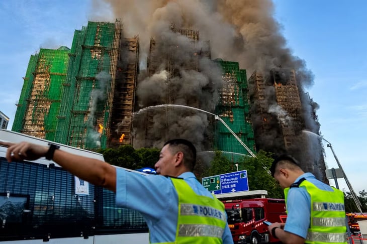 Incendio fatal en Hong Kong: 160 muertos y seis desaparecidos