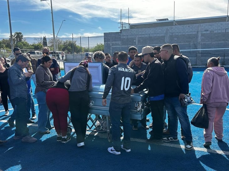Último adiós lleno de amor para el joven motociclista Víctor Moisés