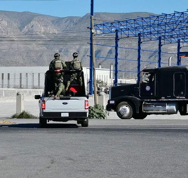 Marinos realizan relevo de personal y refuerzan presencia en carreteras de la región Centro