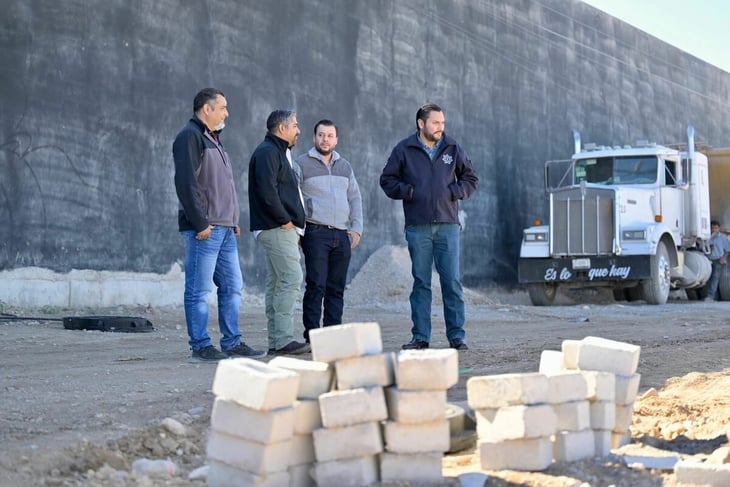 Supervisión de obras de agua y drenaje avanza en Lomas de San Miguel