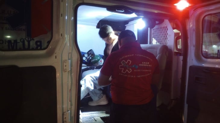 Motociclista resulta lesionado tras derrapar en el bulevar Madero