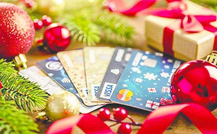 Familias recurren al crédito para sostener el gasto navideño