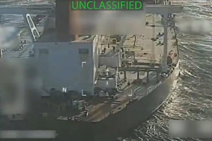 Casa Blanca acusa a petrolero incautado de ser 'buque fantasma' de Venezuela