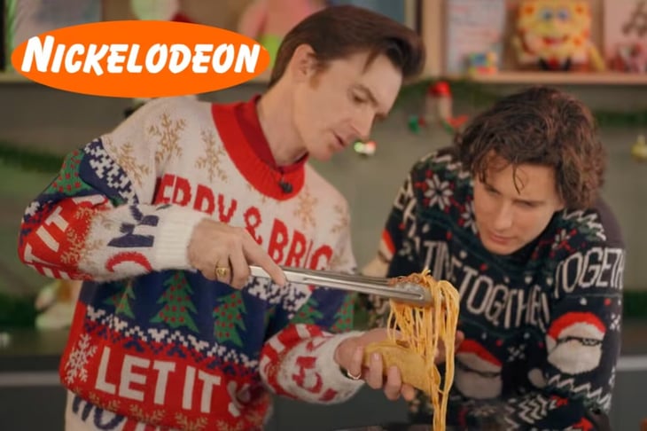 Drake Bell recrea tacos de espagueti de iCarly junto a Robe Grill