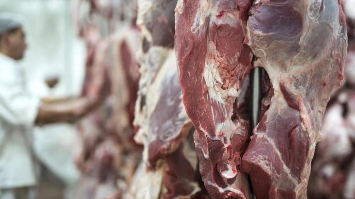 México retira beneficios arancelarios a carne, leche y granos