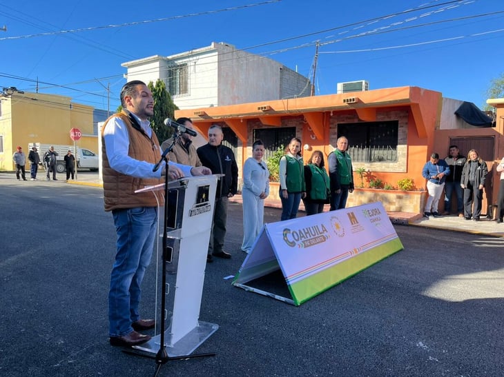 Municipio entrega obra de pavimentación en Praderas