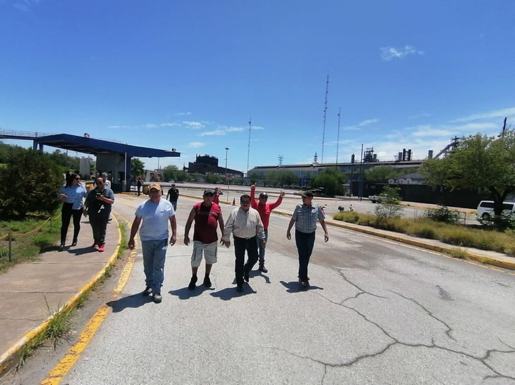 Extrabajadores de AHMSA insistirán en pago conforme al contrato colectivo, no a la Ley de Quiebras