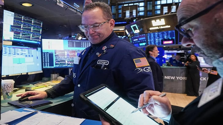 Wall Street abre al alza con impulso tecnológico y menor tensión geopolítica