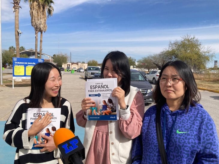 Coreanas aprenden español y cultura de Monclova