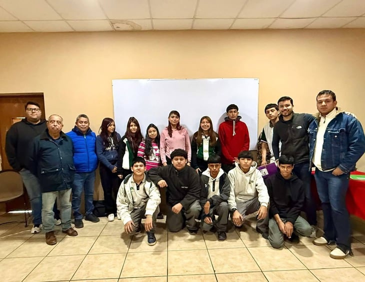 Gobierno de San Juan de Sabinas impulsa desarrollo juvenil estudiantil