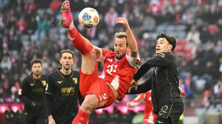 foto Bayern Munich cae ante Augsburgo y pierde su invicto en la Bundesliga